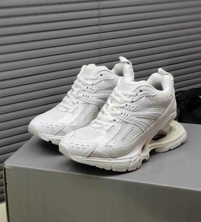 Ba*len*cia*ga men's x-pander sneaker - bb181