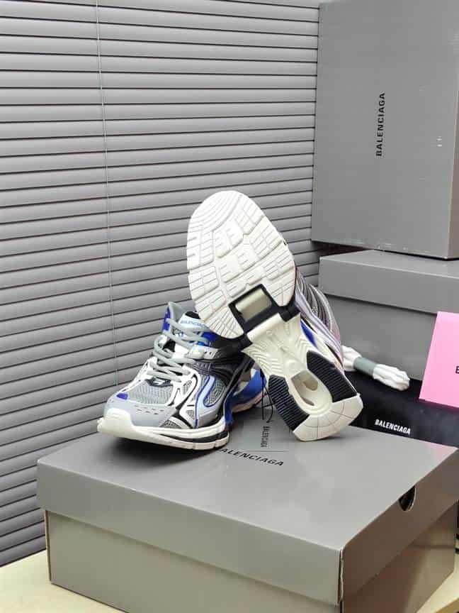 Ba*len*cia*ga men's x-pander sneaker - bb179