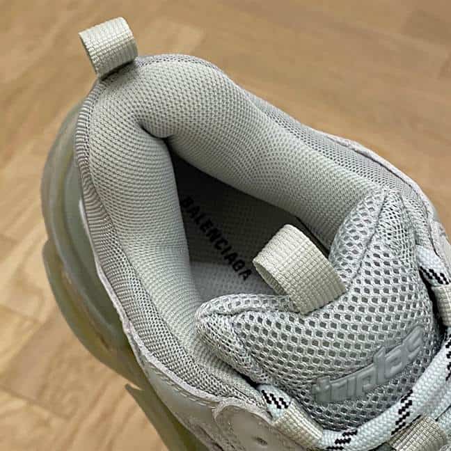 Ba*len*cia*ga men's triple s sneaker clear sole - bb197