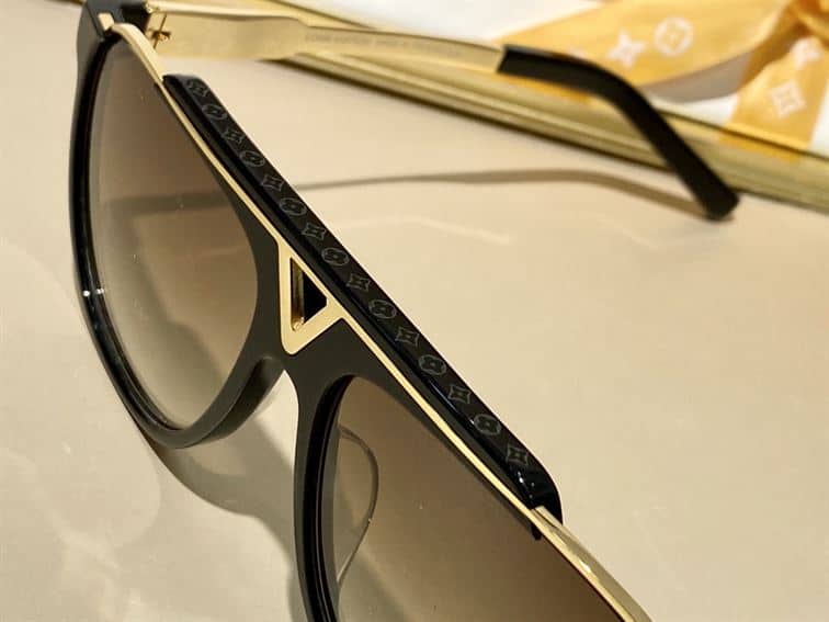 LV SUNGLASSES