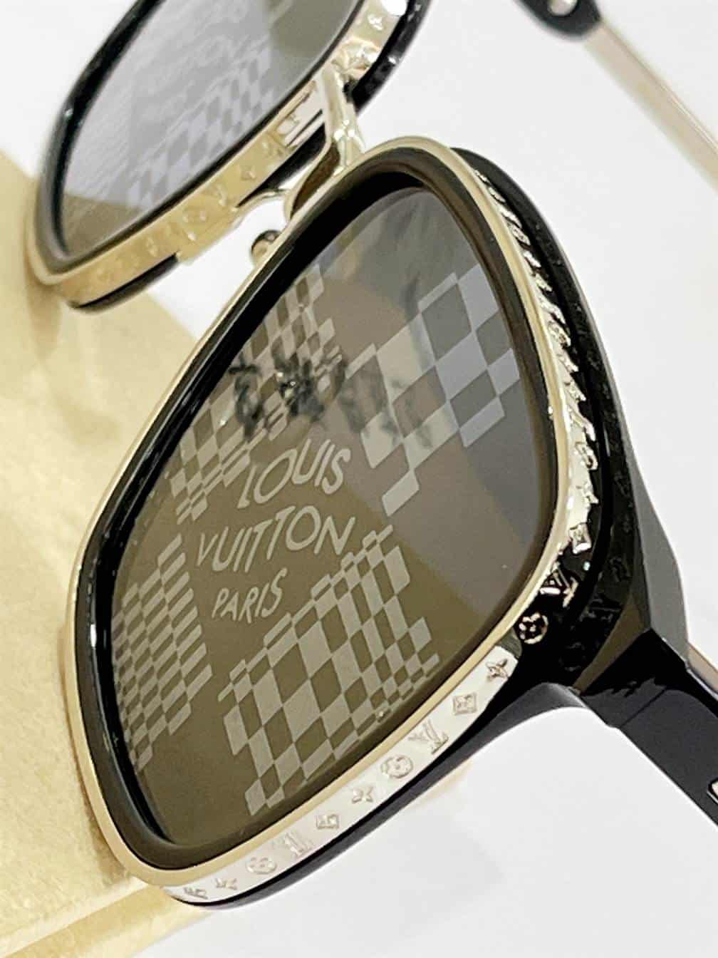 LV SUNGLASSES - GLVT21