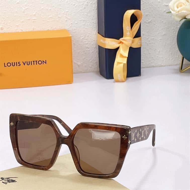 LV SUNGLASSES - GLVT22