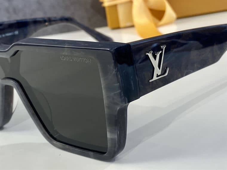 LV SUNGLASSES - GLVT25