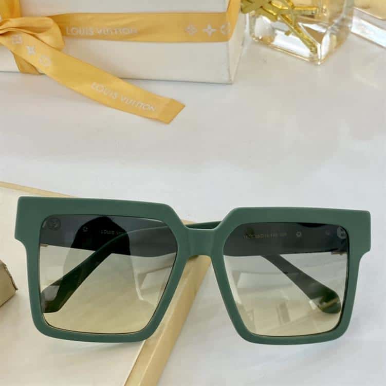LV SUNGLASSES - GLVT12