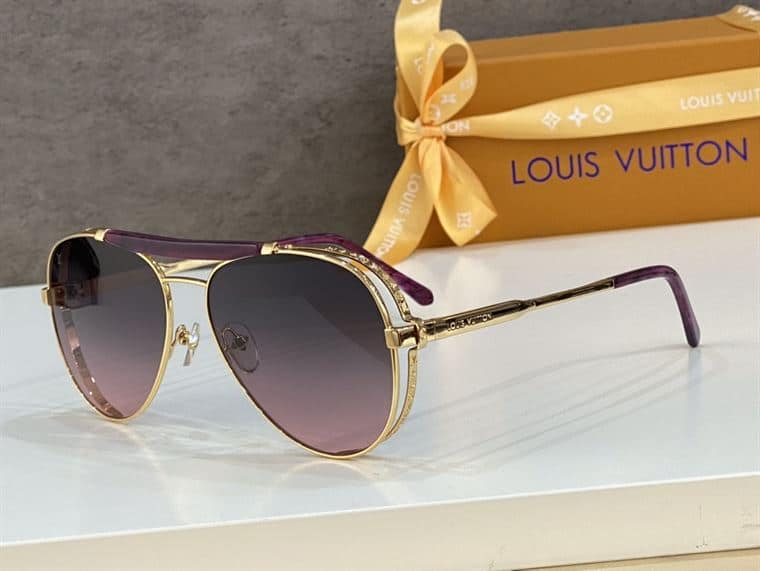LV SUNGLASSES - GLVT28