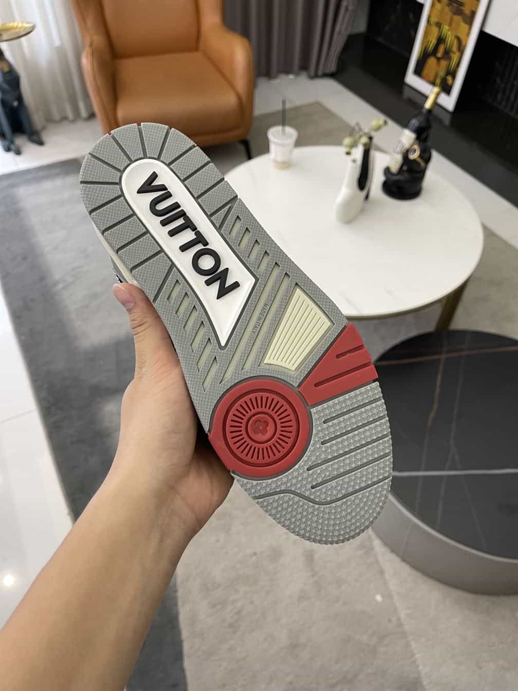 l0*is V*t0n trainer sneaker - lsvt306