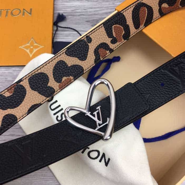 l0*is V*t0n heart belt - b174