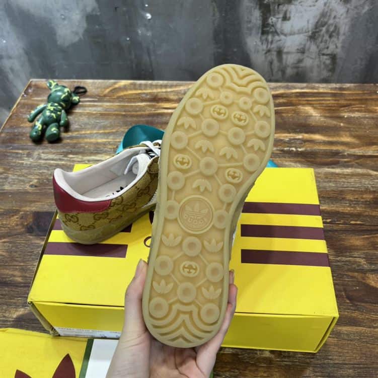 G*u*i gazelle sneaker - gc114