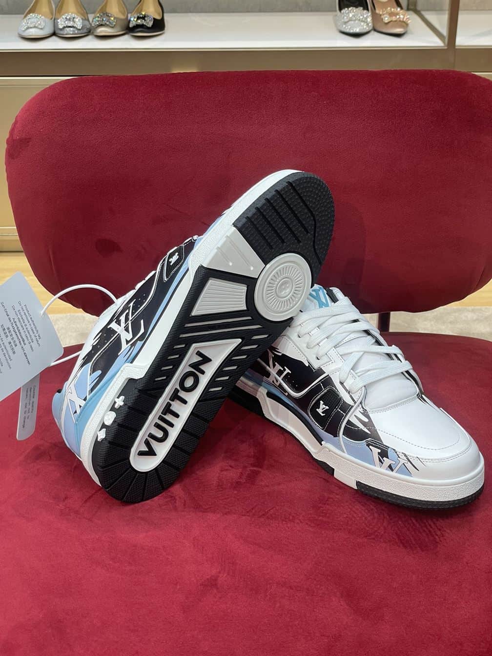 l0*is V*t0n trainer sneaker - lsvt315