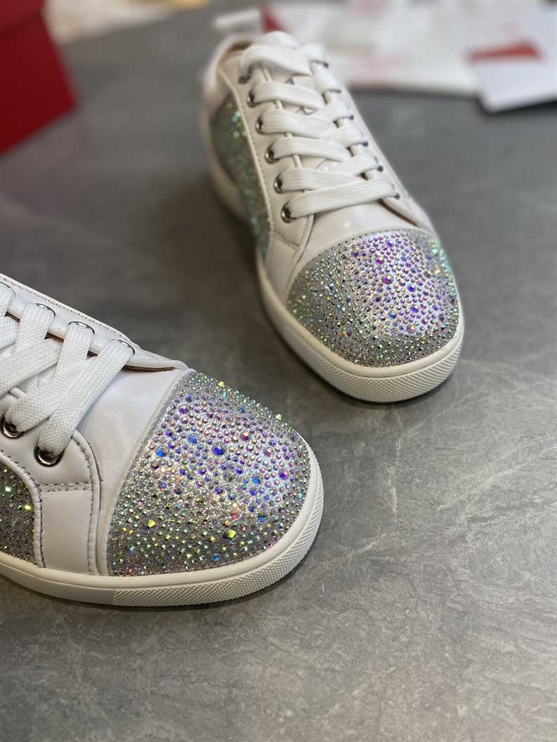 Ch**an louboutin low top sneaker - cl164