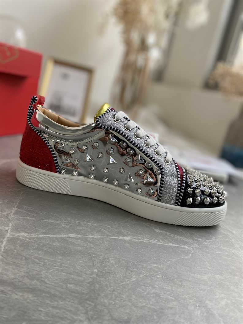 Ch**an louboutin low top sneaker - cl170