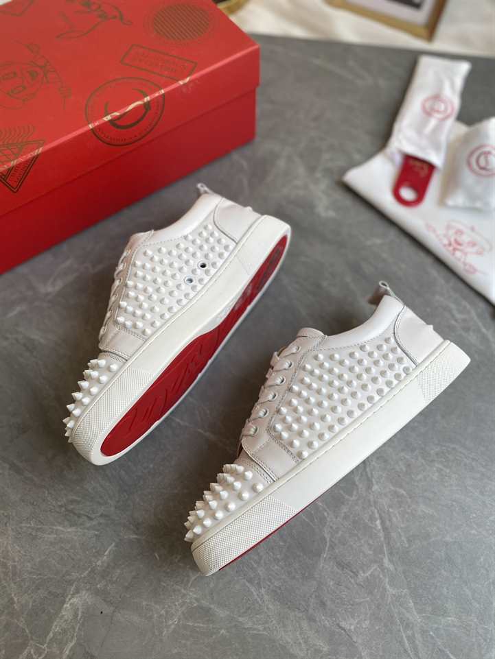 Ch**an louboutin low top sneaker - cl156