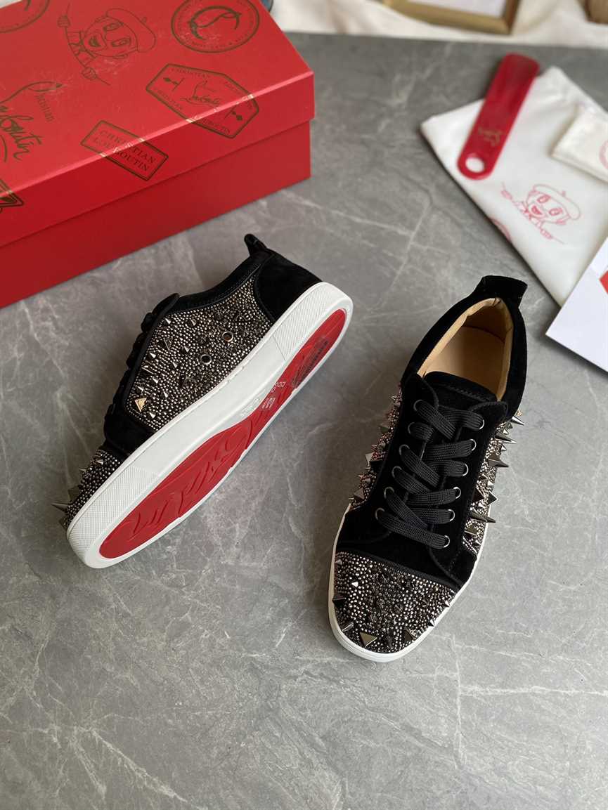 Ch**an louboutin low top sneaker - cl163