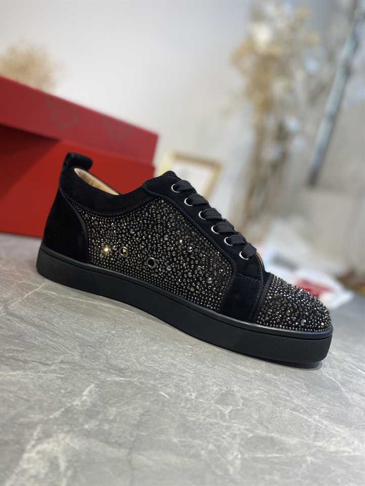 Ch**an louboutin low top sneaker - cl166