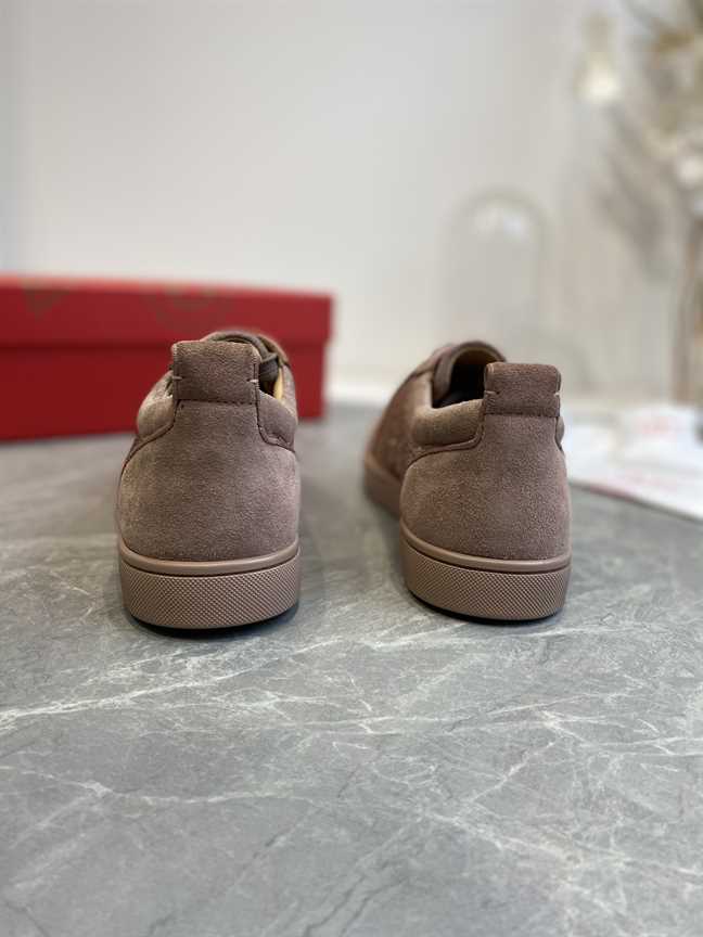 Ch**an louboutin low top sneaker - cl168