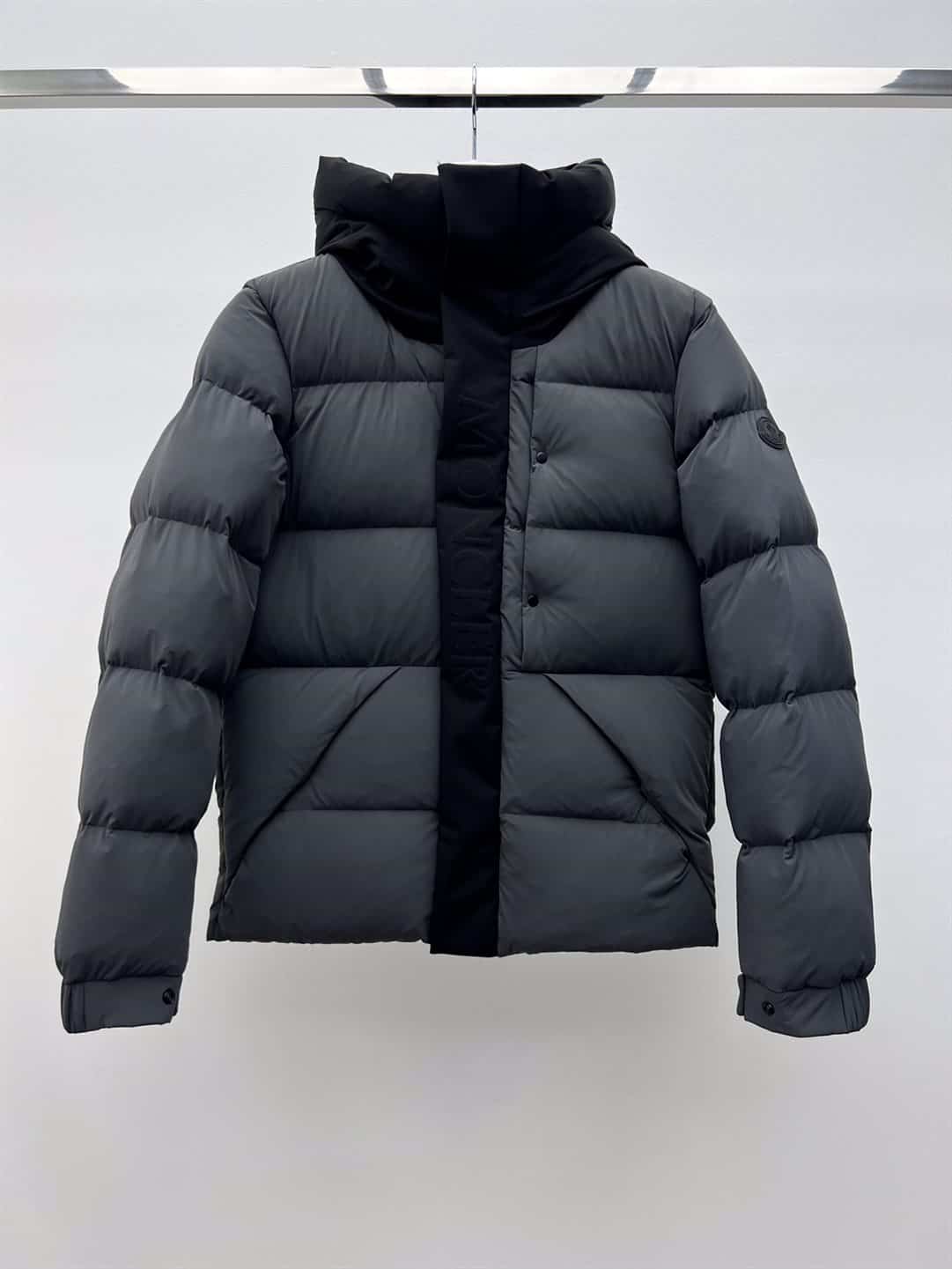 MONCLER JACKET - MJ003