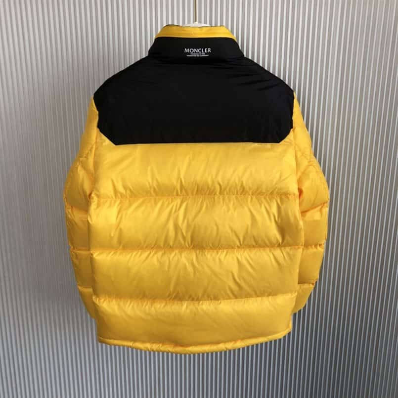 MONCLER JACKET - MJ018