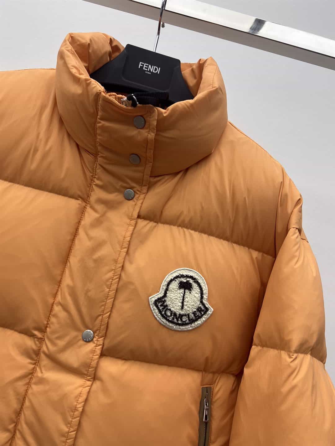 MONCLER JACKET - MJ029