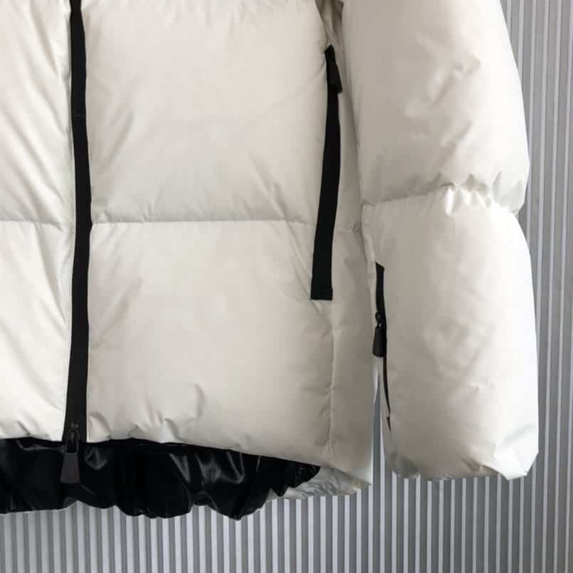 MONCLER JACKET - MJ039