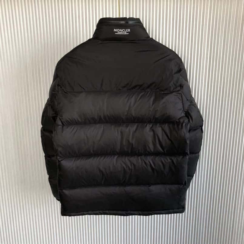 MONCLER JACKET - MJ043