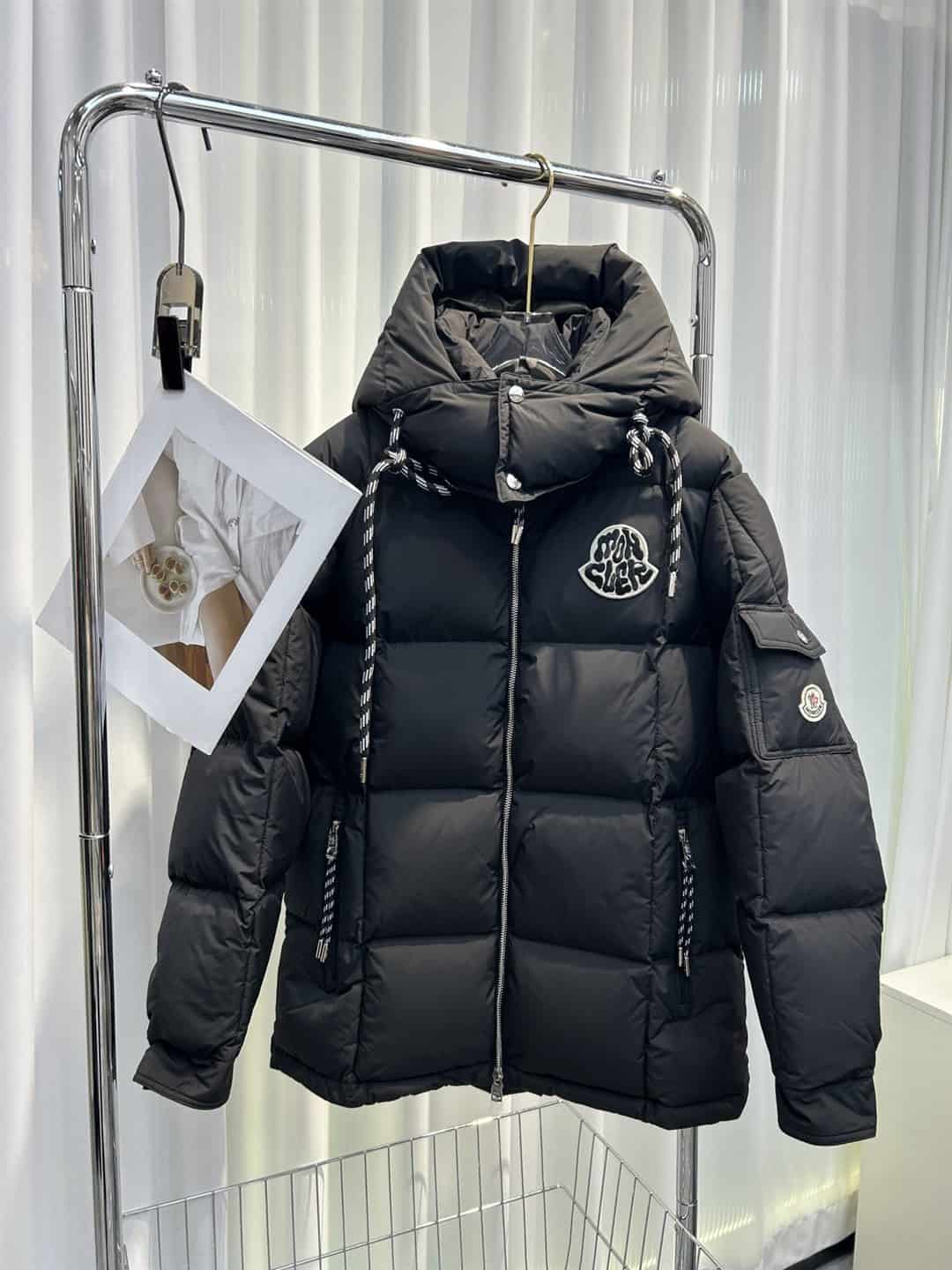 MONCLER JACKET - MJ052