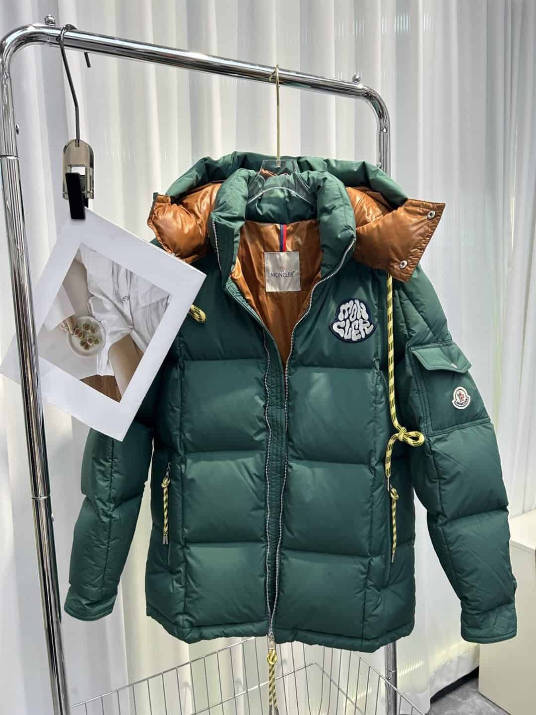 MONCLER JACKET - MJ053