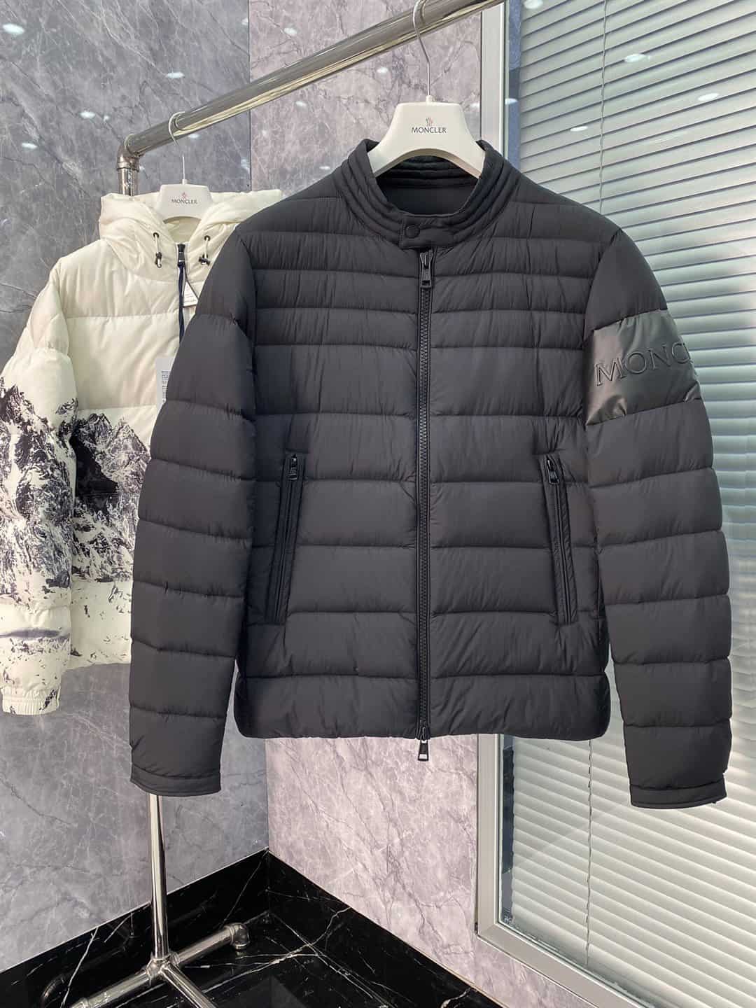 MONCLER JACKET - MJ054