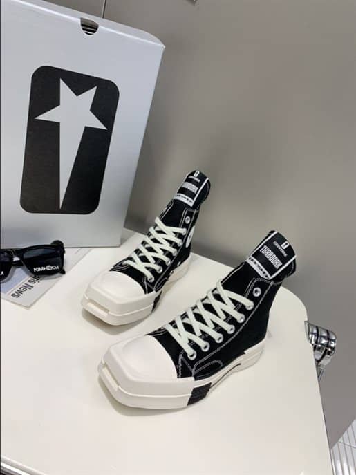 Rick Owens Sneakers - RS001