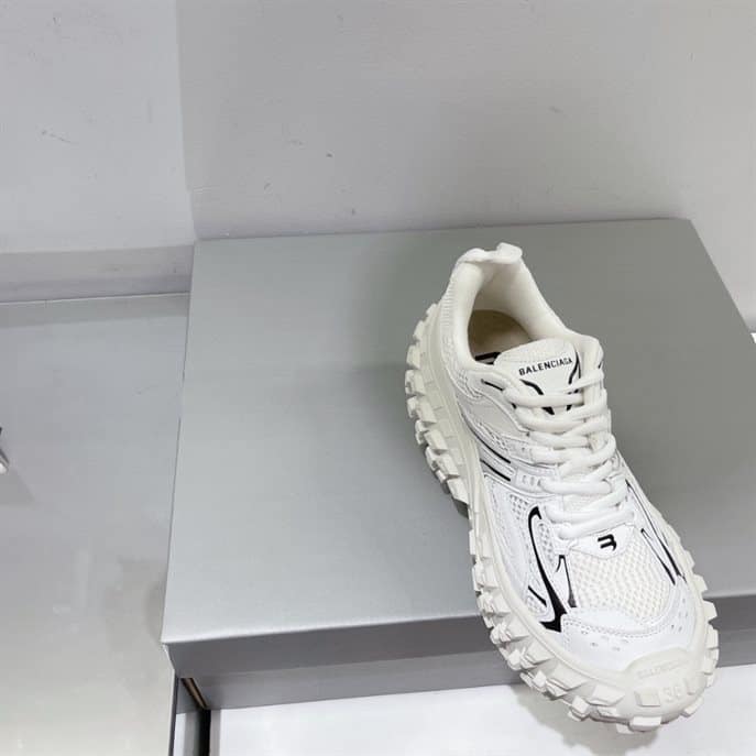 Ba*len*cia*ga men's defender trainers - bb225