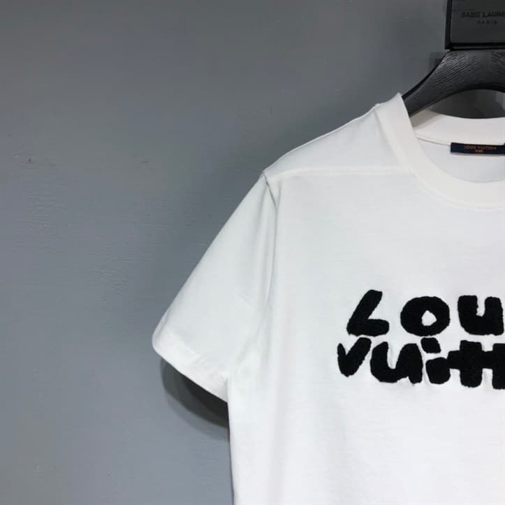l0*is V*t0n t-shirt - lv20