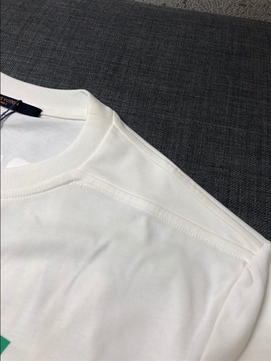 l0*is V*t0n t-shirt - lv21