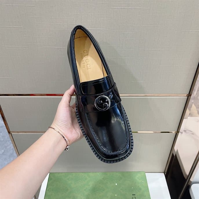 G*u*i loafers - ldg018