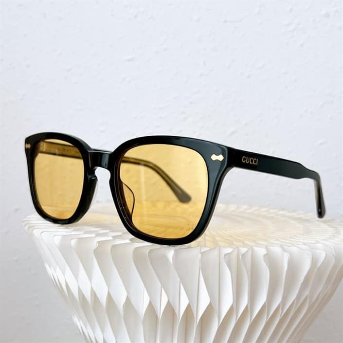 G*u*i sunglasses - gst02