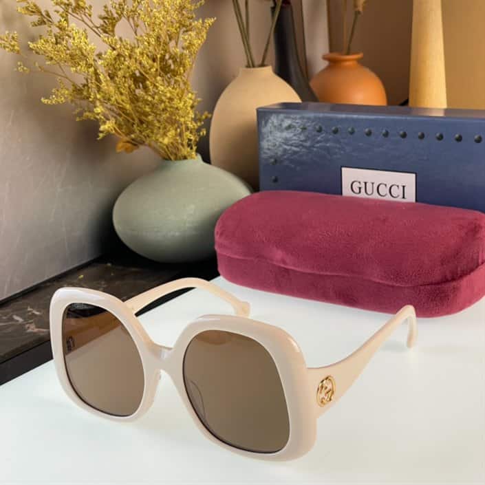 G*u*i sunglasses - gst06