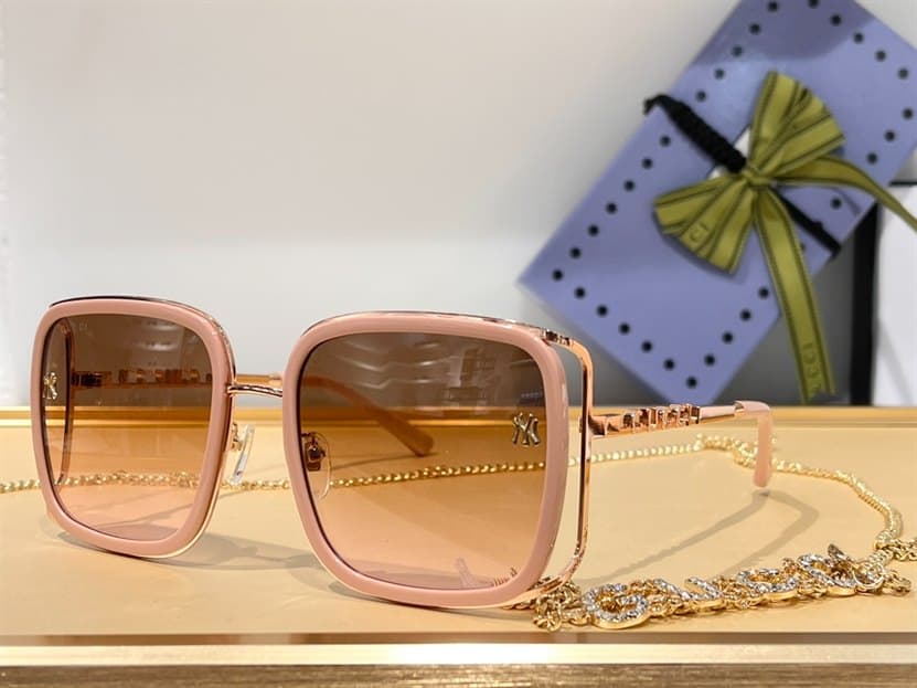 G*u*i sunglasses - gst20