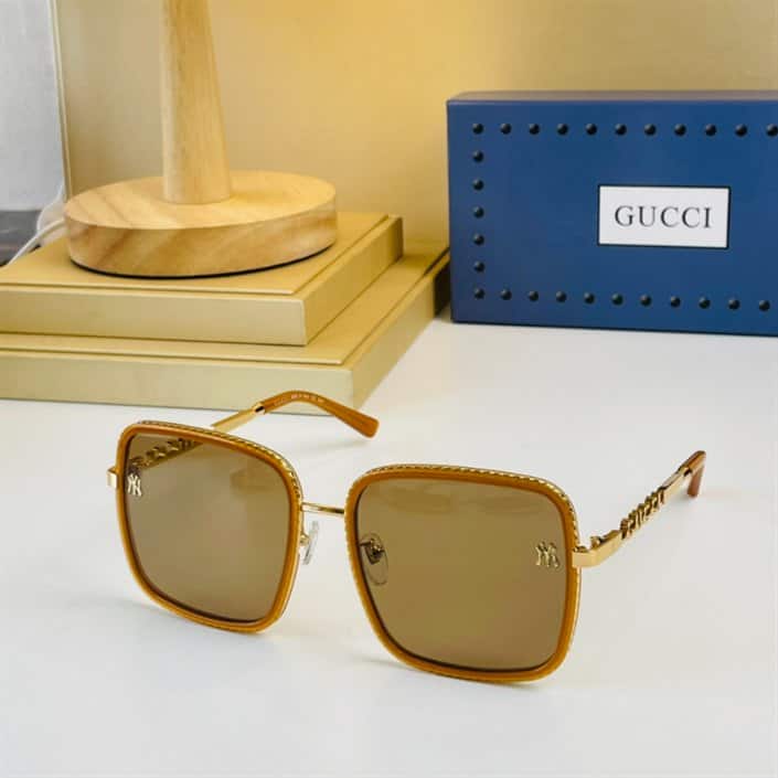 G*u*i sunglasses - gst22