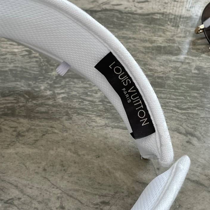 l0*is V*t0n visor - lhc13