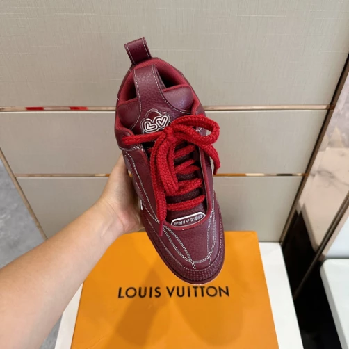 l0*is V*t0n skate sneakers in bordeaux red - lsvt326
