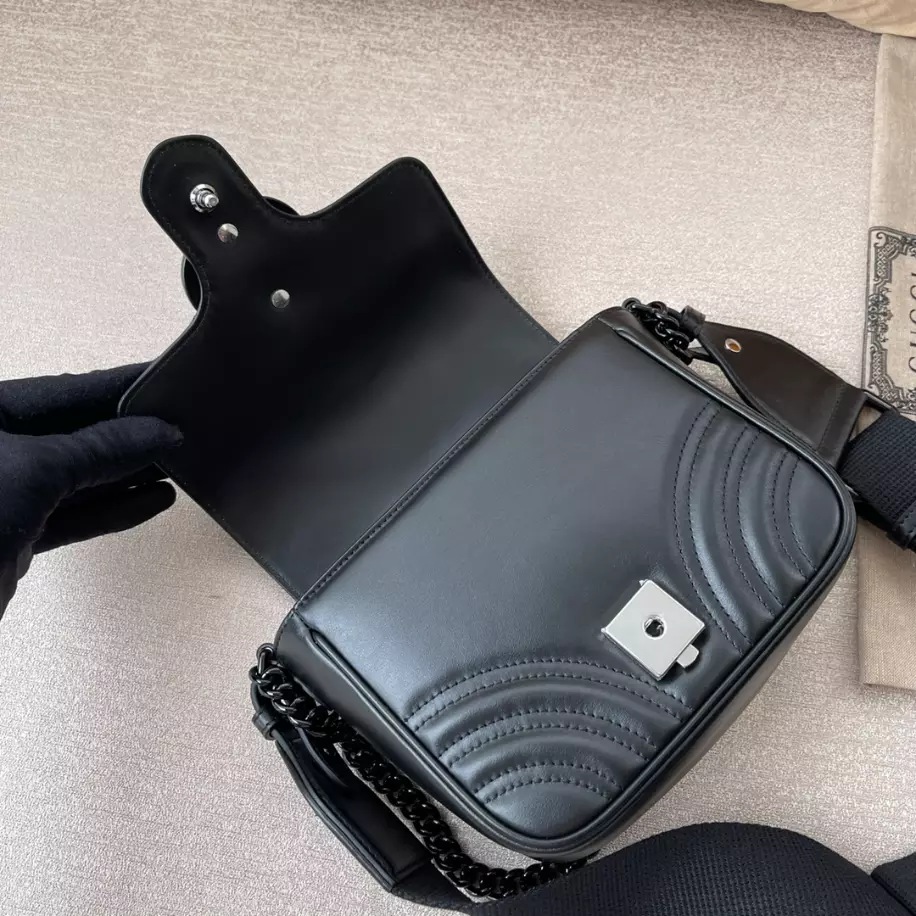 GG MARMONT MATELASSÉ SHOULDER BAG - GBC109