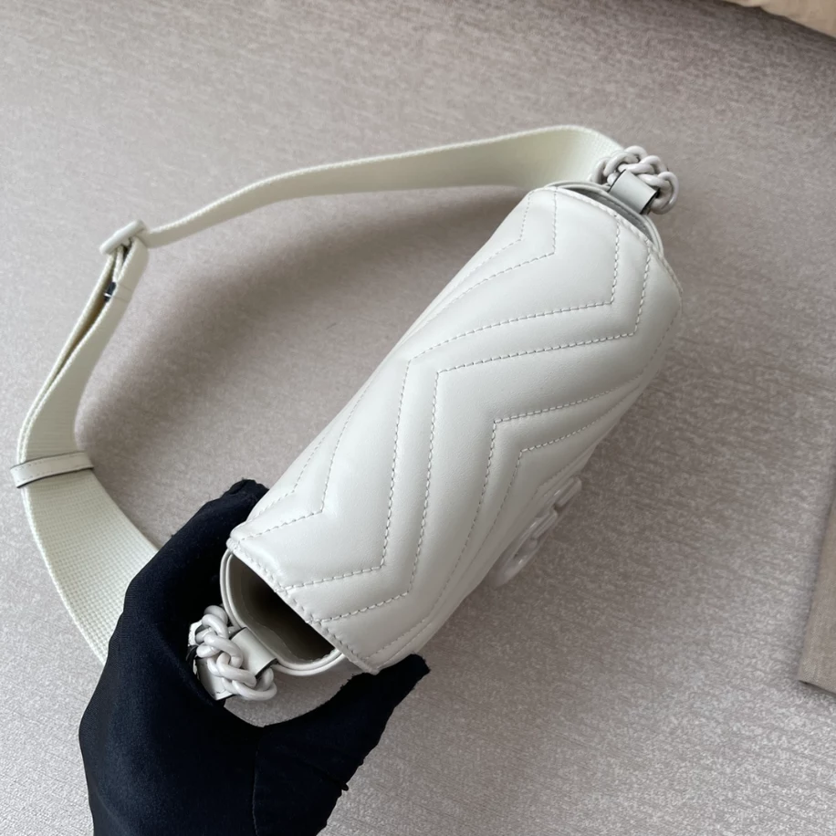 GG MARMONT MATELASSÉ SHOULDER BAG - GBC110