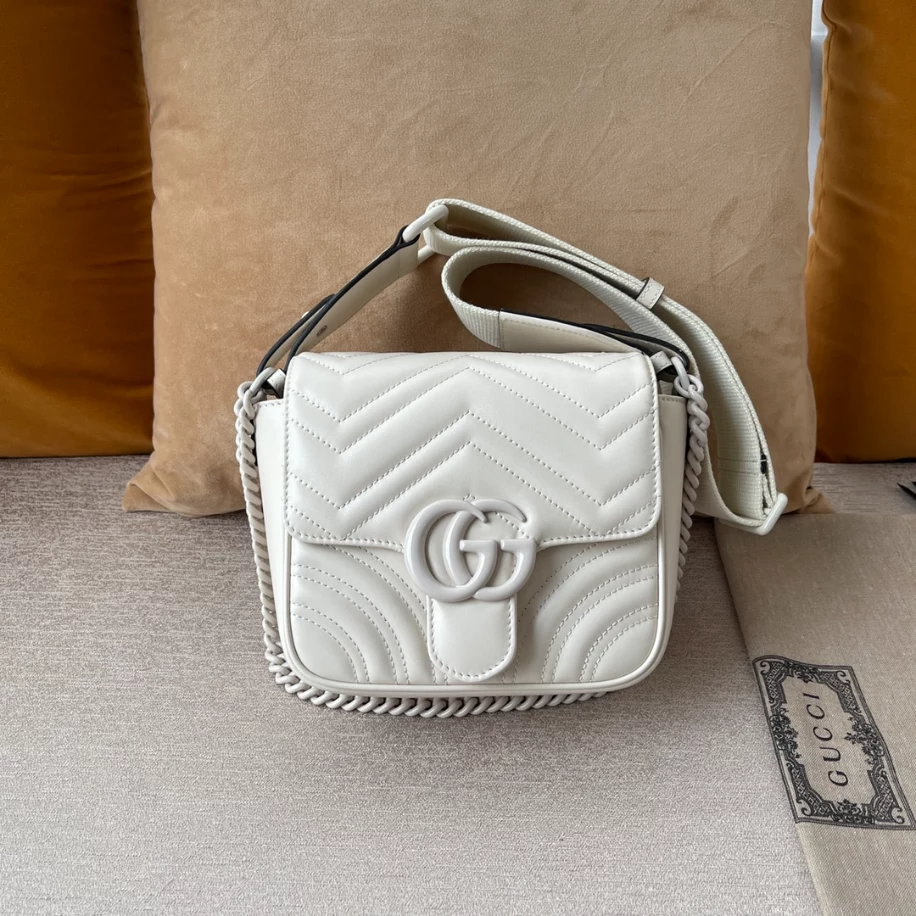 GG MARMONT MATELASSÉ SHOULDER BAG - GBC110