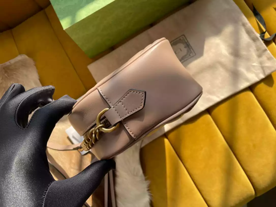 GG MARMONT SMALL SHOULDER BAG - GBC089