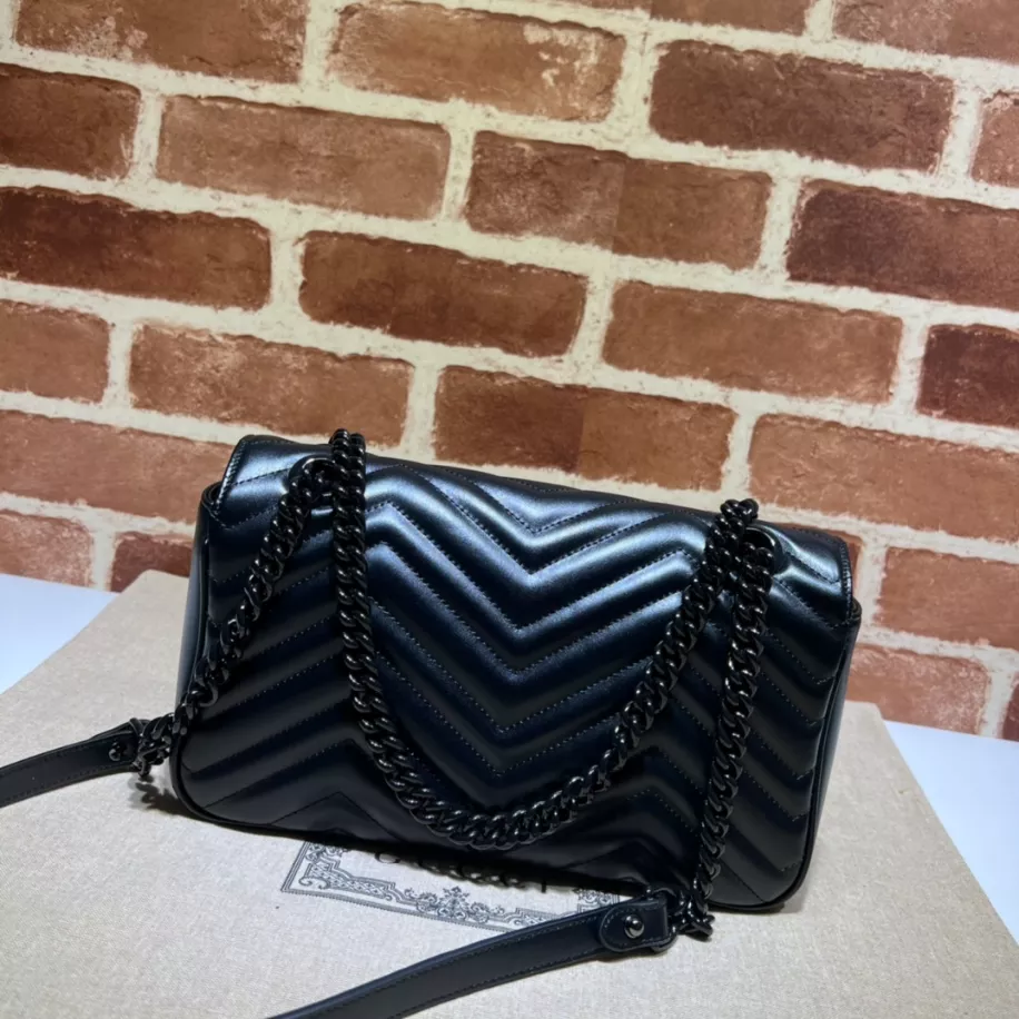 GG MARMONT SMALL SHOULDER BAG - GBC100