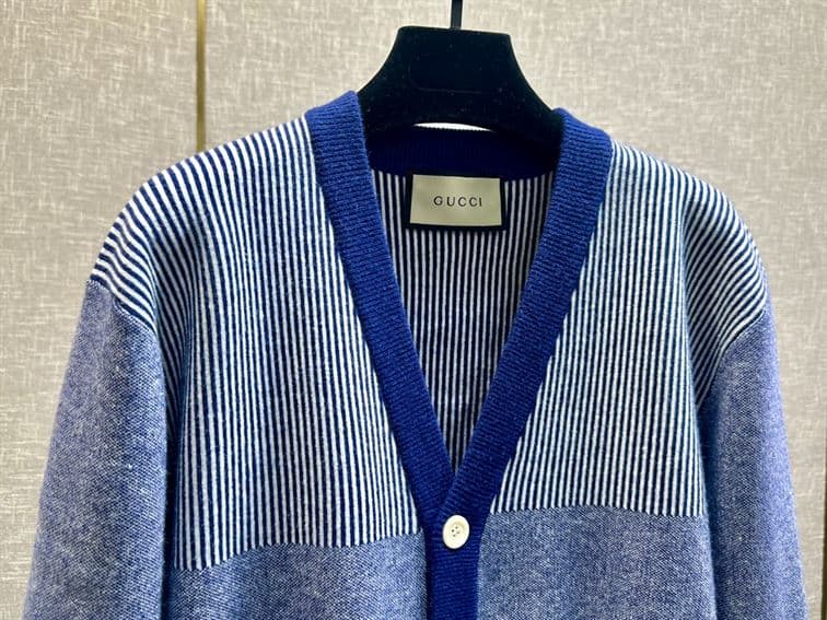 G*u*i cardigans - rjk04