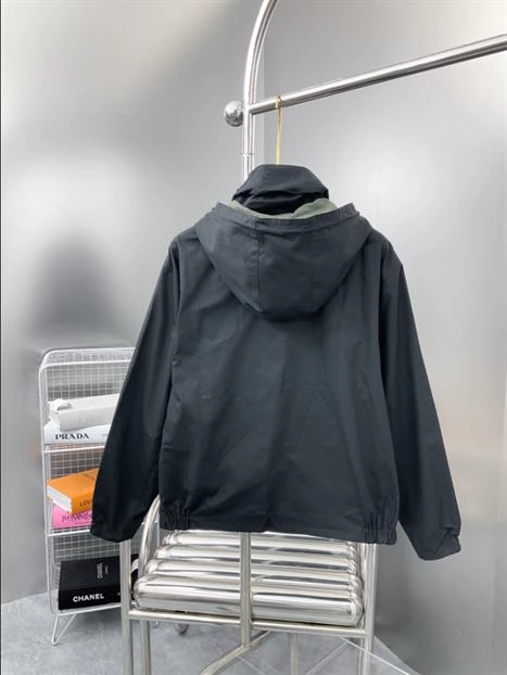 G*u*i jacket - gj012