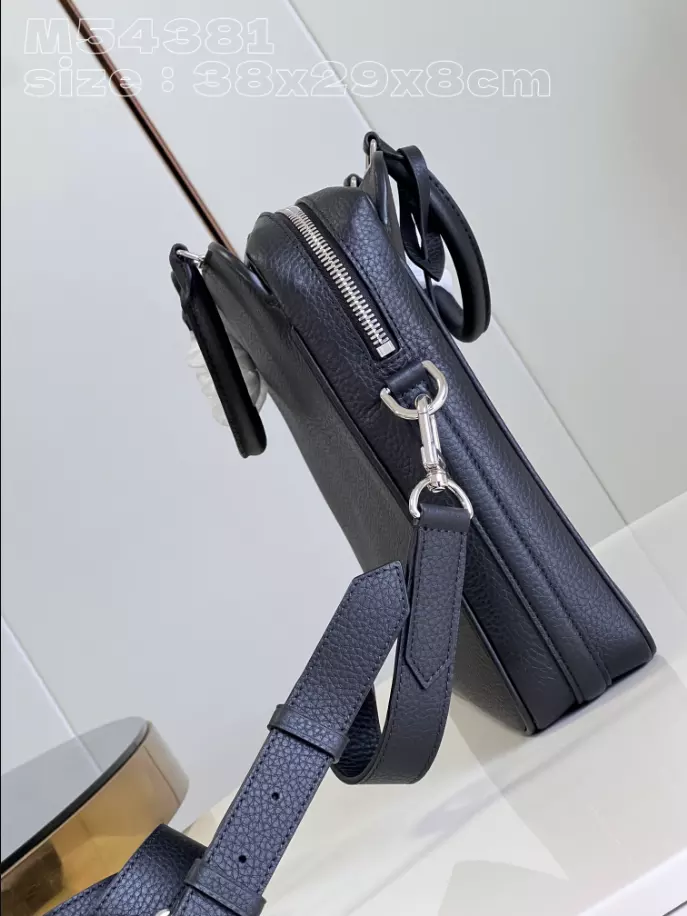 l0*is V*t0n armand briefcase - lbv395