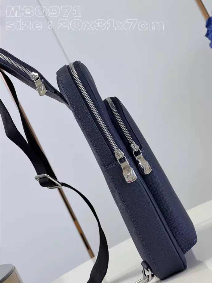 l0*is V*t0n avenue slingbag nm - lbv416