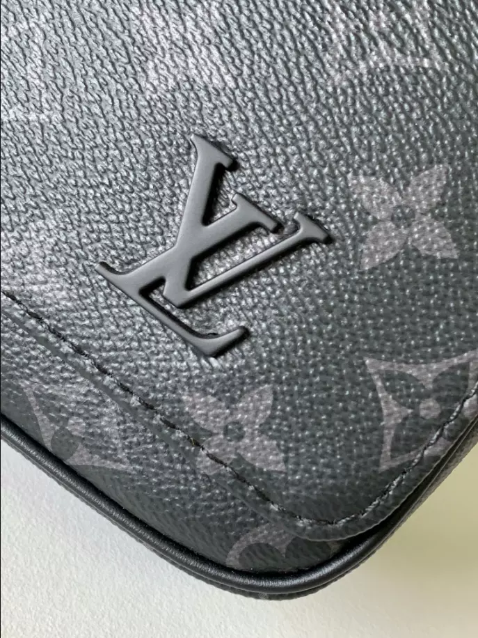 l0*is V*t0n district pm - lbv409