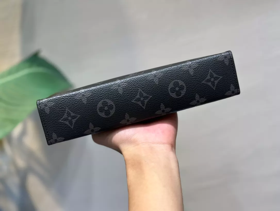 l0*is V*t0n gaston wearable wallet - rrg071