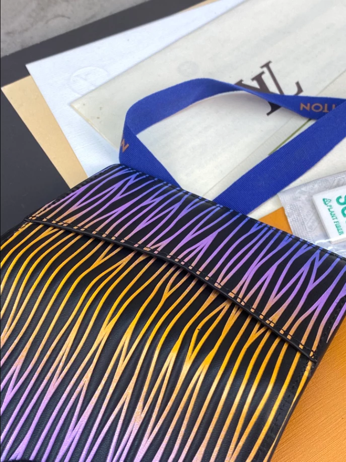 l0*is V*t0n pocket organizer - lbv398